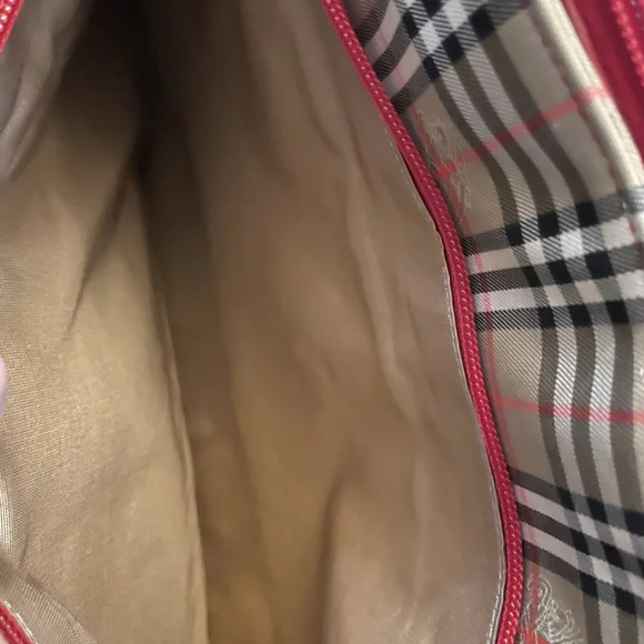 Vintage Burberrys Nova Check Tote Red Leather Trim - Picture 11 of 11